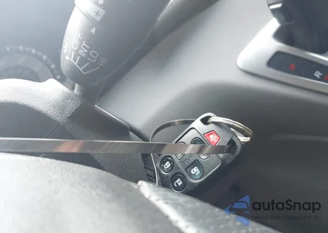 2012 Honda Odyssey Ex-L z USA, uszkodzony, nr VIN 5FNRL5H69CB147525